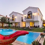 Julıet Alaçati Alaçatı