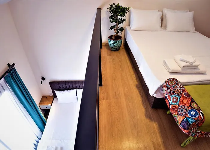 Juliet * Αλακάτι