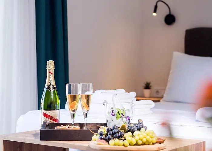 Juliet * Αλακάτι