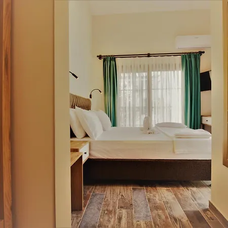 Juliet Hotel