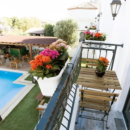 Julıet Alaçati Otel *