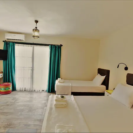 Juliet Hotel